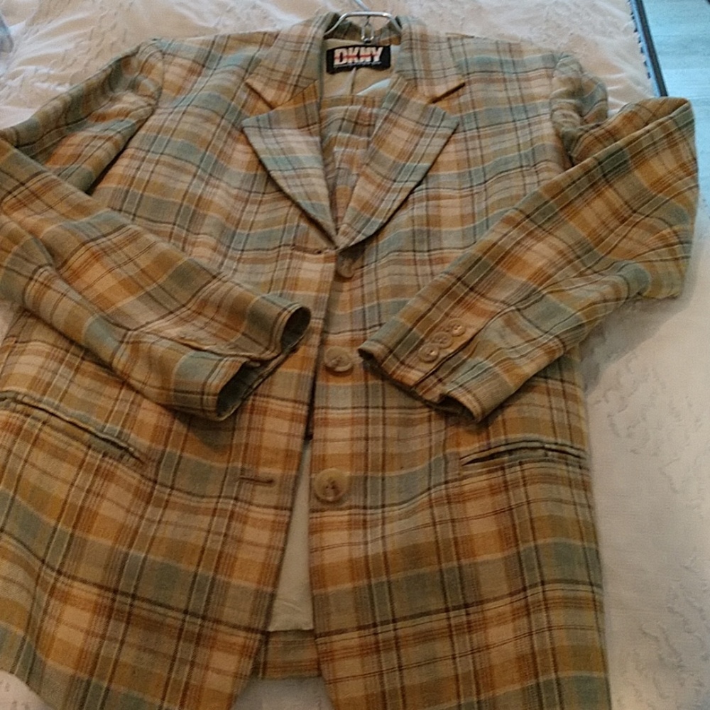 100% linen suit